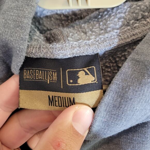 MLB Baseballism Field of Dreams Cubs Reds Hoodie Pullover Medium 2022 Sweatshirt - Picture 7 of 10